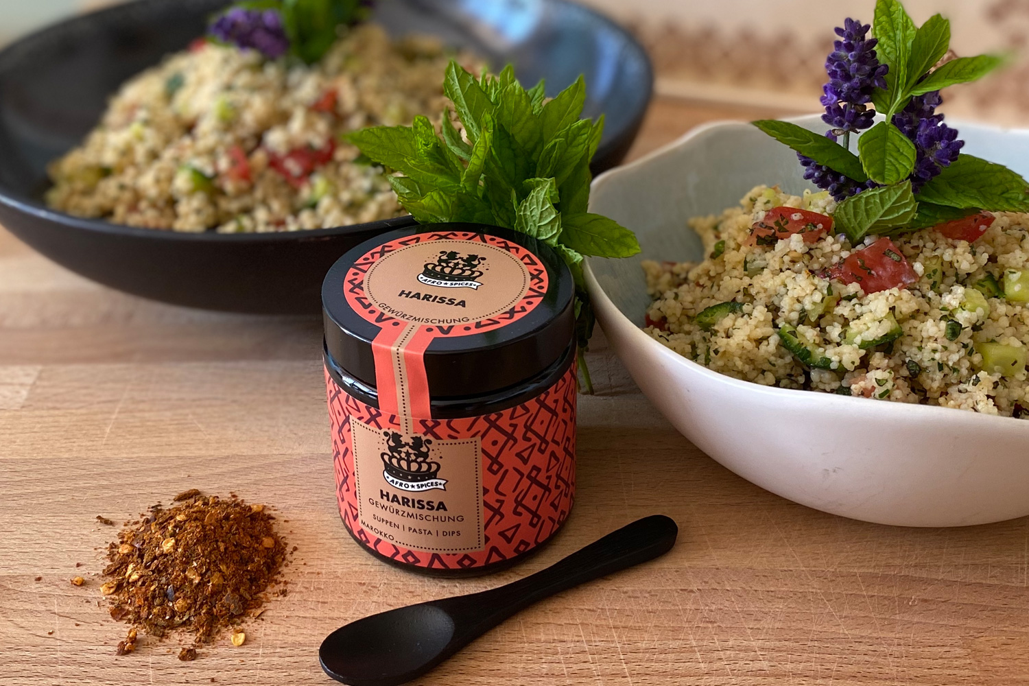 Couscous-Salat mit Tomaten und Arganöl